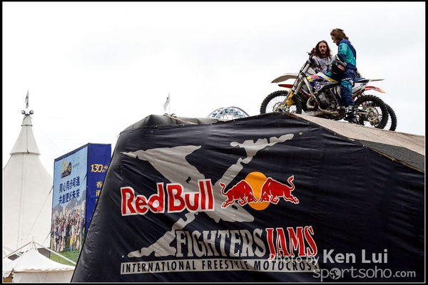 20150403Bull X 1082