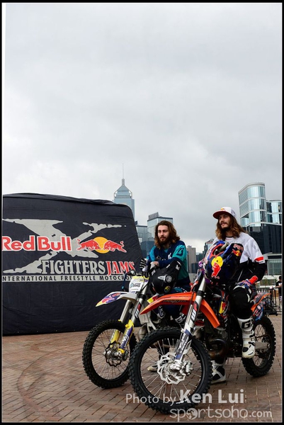 20150403Bull X 1084