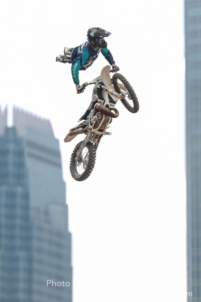 Gilles DeJong_209