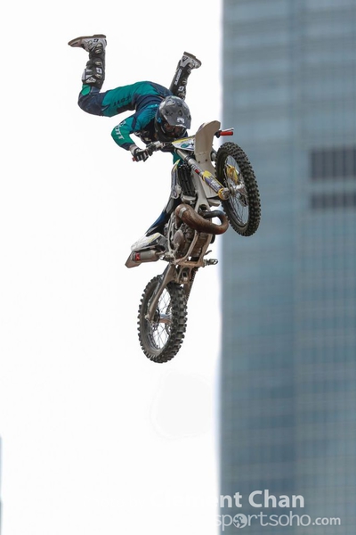 Gilles DeJong_213