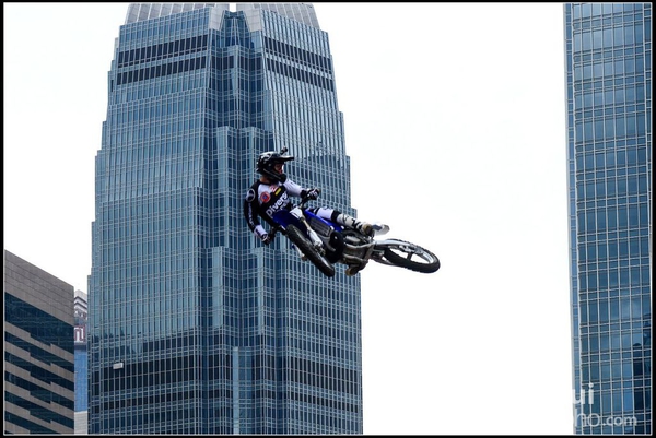 150404Xfighters1050