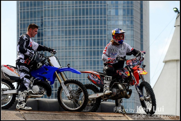 150404Xfighters1054