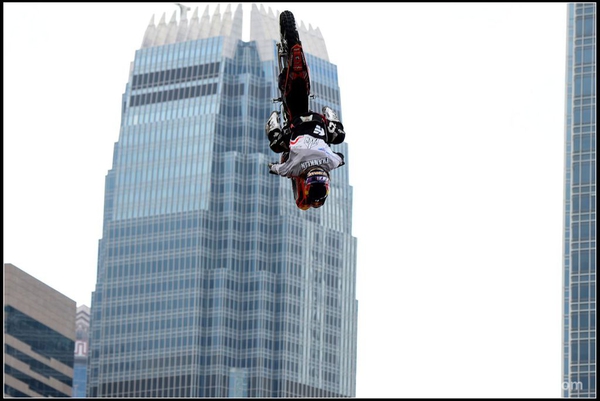 150404Xfighters1076