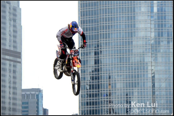 150404Xfighters1078