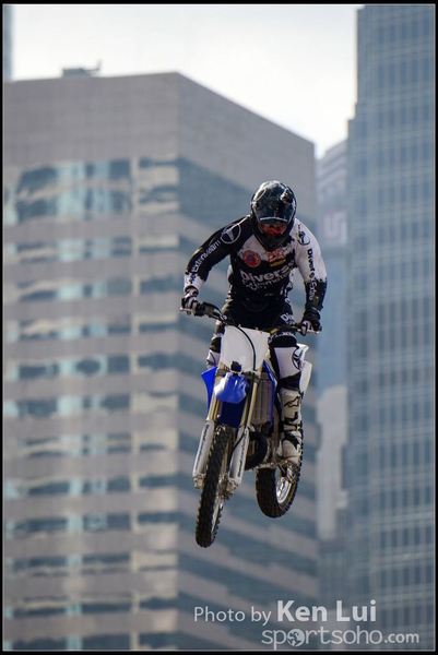 150404Xfighters1095