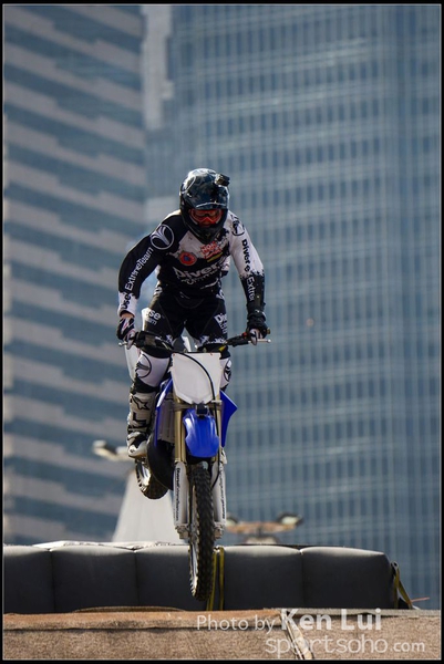 150404Xfighters1096