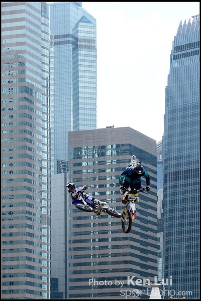 150404Xfighters1107