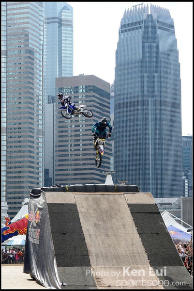 150404Xfighters1108