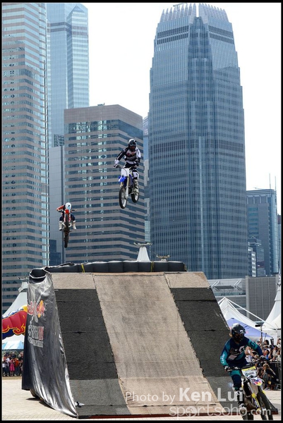 150404Xfighters1109