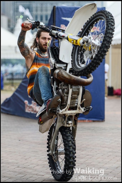 2015-04-03 Red Bull X-Fighters - 0003