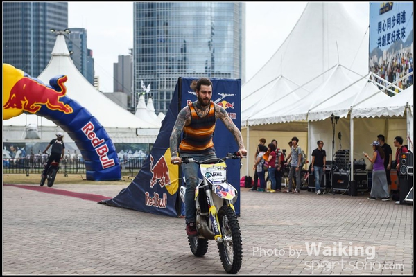 2015-04-03 Red Bull X-Fighters - 0009