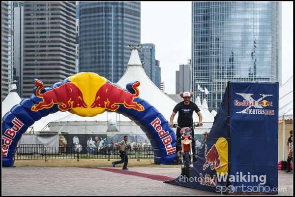 2015-04-03 Red Bull X-Fighters - 0010