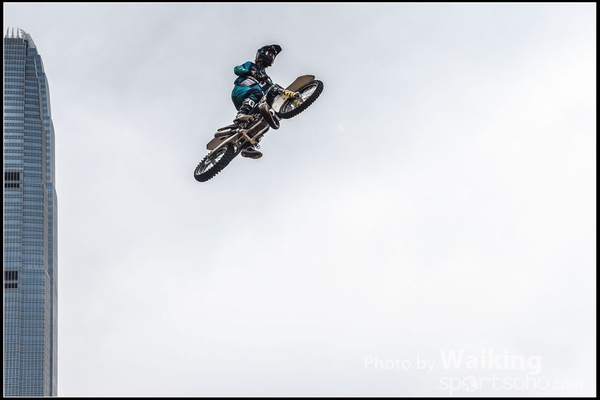 2015-04-03 Red Bull X-Fighters - 0025
