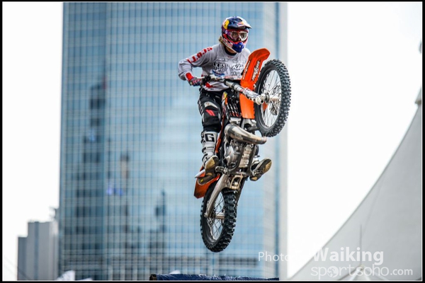 2015-04-03 Red Bull X-Fighters - 0059