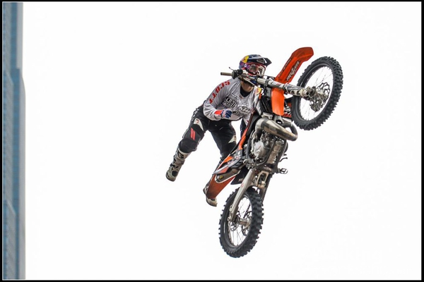 2015-04-03 Red Bull X-Fighters - 0069