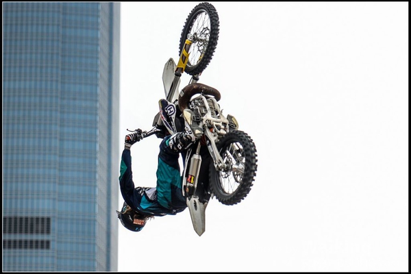 2015-04-03 Red Bull X-Fighters - 0077