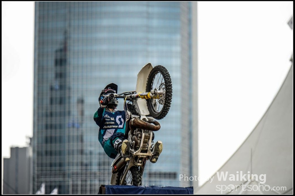 2015-04-03 Red Bull X-Fighters - 0087
