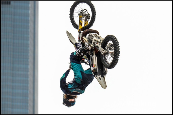 2015-04-03 Red Bull X-Fighters - 0089