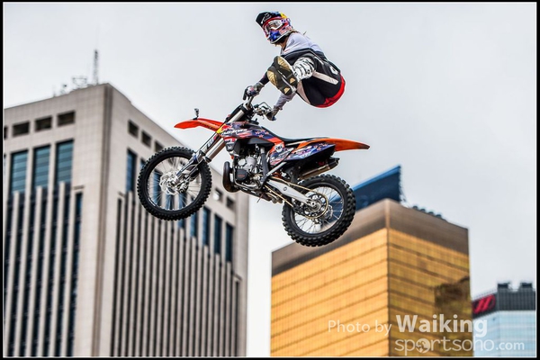 2015-04-04 Red Bull X-Fighters - 0015
