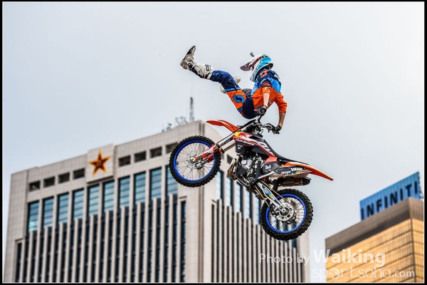 2015-04-04 Red Bull X-Fighters - 0030