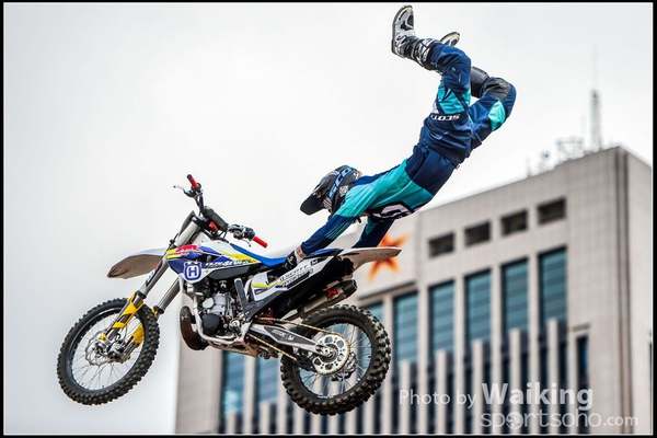 2015-04-04 Red Bull X-Fighters - 0091
