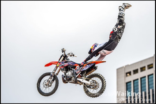 2015-04-04 Red Bull X-Fighters - 0110