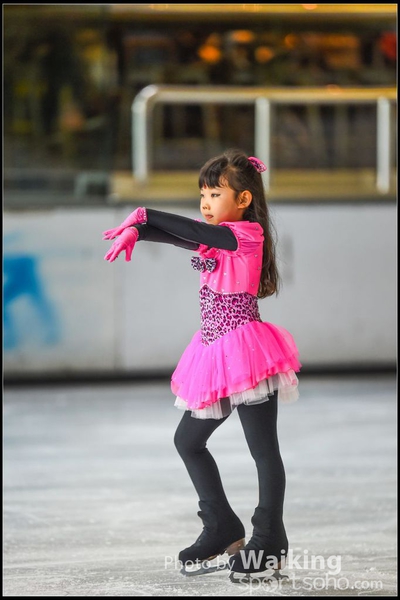 WaikingSkating024