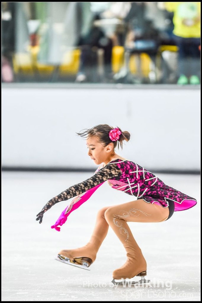 WaikingSkating045
