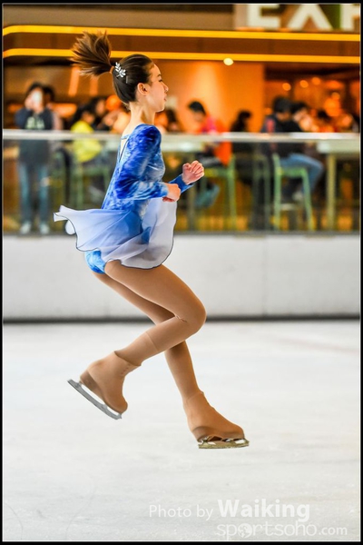 WaikingSkating208