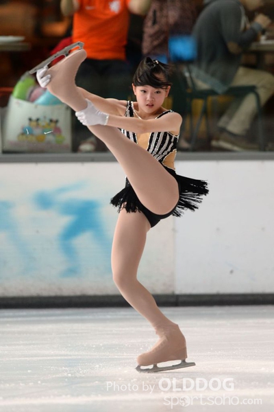 Skating (56)