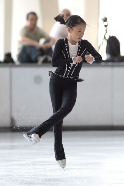 Skating (102)