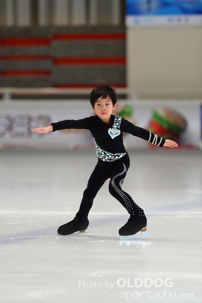 AsianSkating (2)