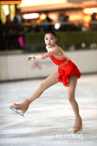 Skating (165)