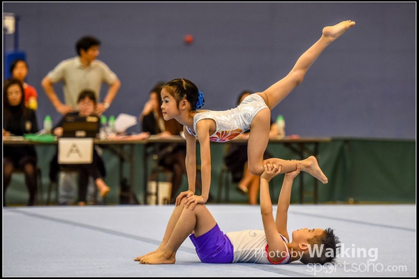2015-05-03 Acrobatics - 0039