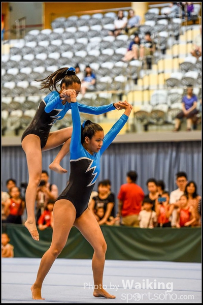 2015-05-03 Acrobatics - 0046
