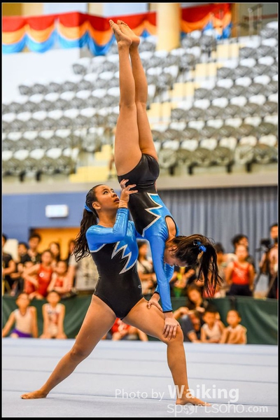 2015-05-03 Acrobatics - 0051