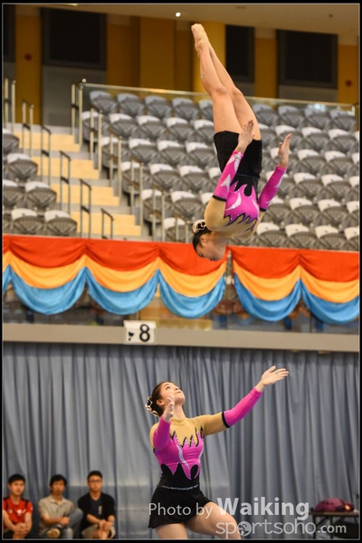 2015-05-03 Acrobatics - 0106