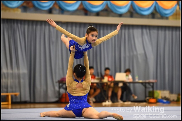 2015-05-03 Acrobatics - 0112