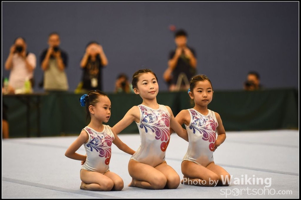 2015-05-03 Acrobatics - 0117