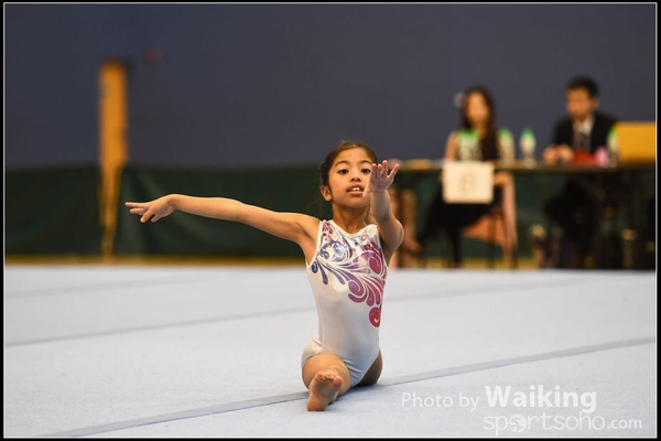 2015-05-03 Acrobatics - 0132