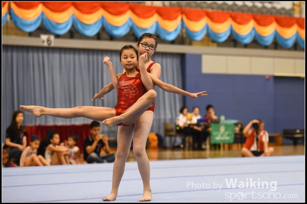 2015-05-03 Acrobatics - 0153