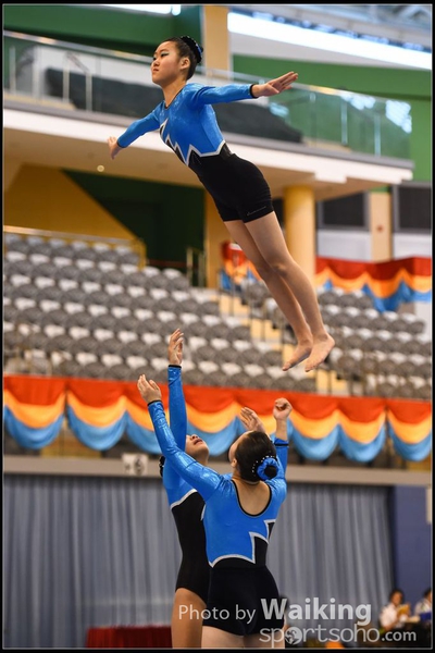 2015-05-03 Acrobatics - 0195