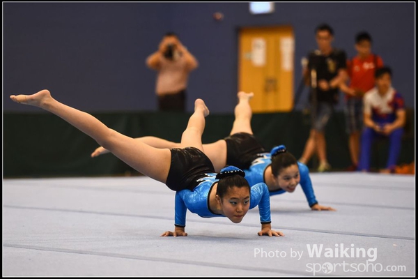 2015-05-03 Acrobatics - 0200