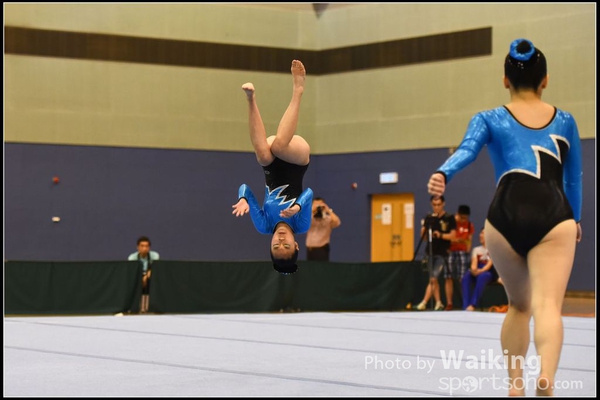 2015-05-03 Acrobatics - 0203