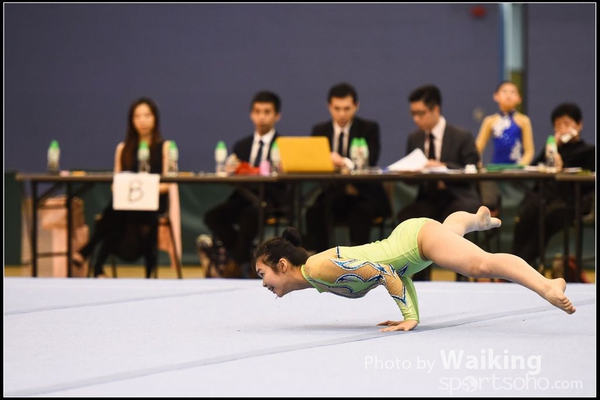 2015-05-03 Acrobatics - 0212