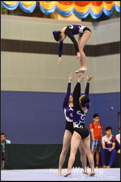 2015-05-03 Acrobatics - 0222