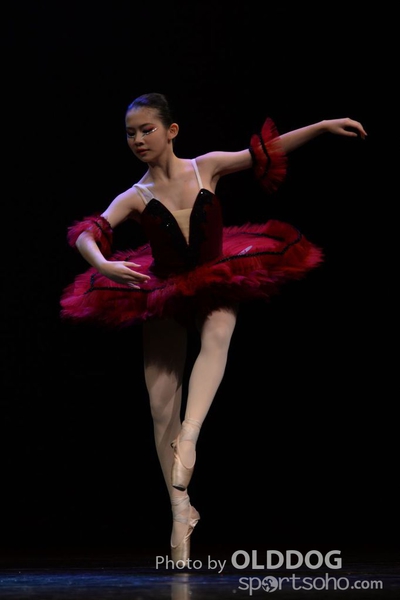 Solo Dance (64)