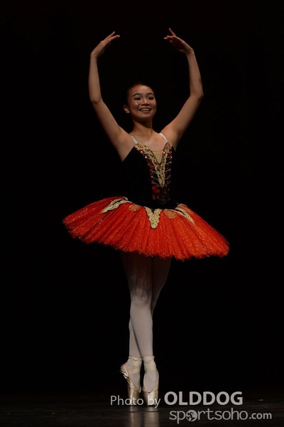 Solo Dance (69)