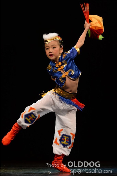 Solo Dance (102)