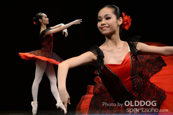 Solo Dance (326)